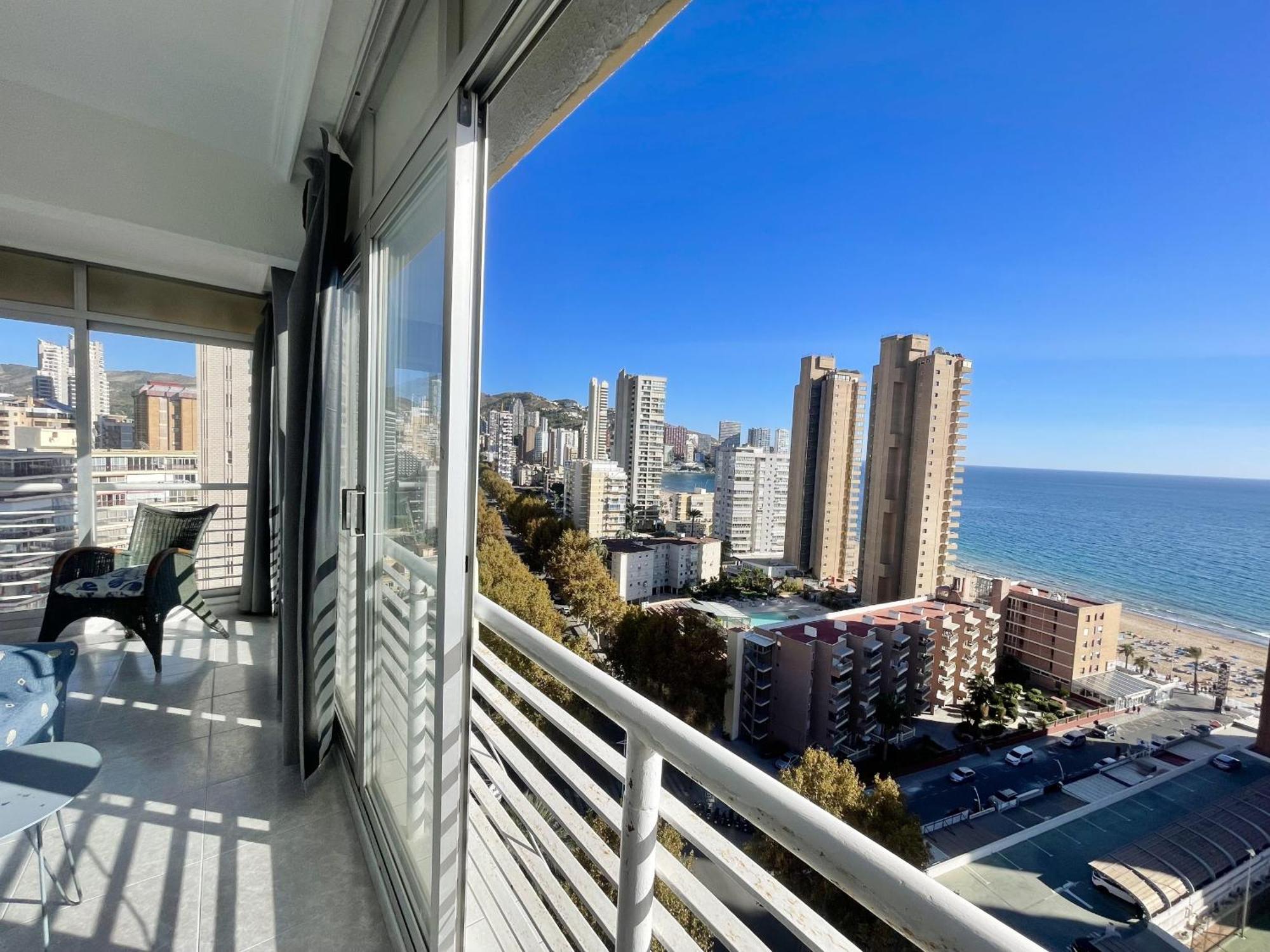 Caballos Apartment Benidorm Ngoại thất bức ảnh